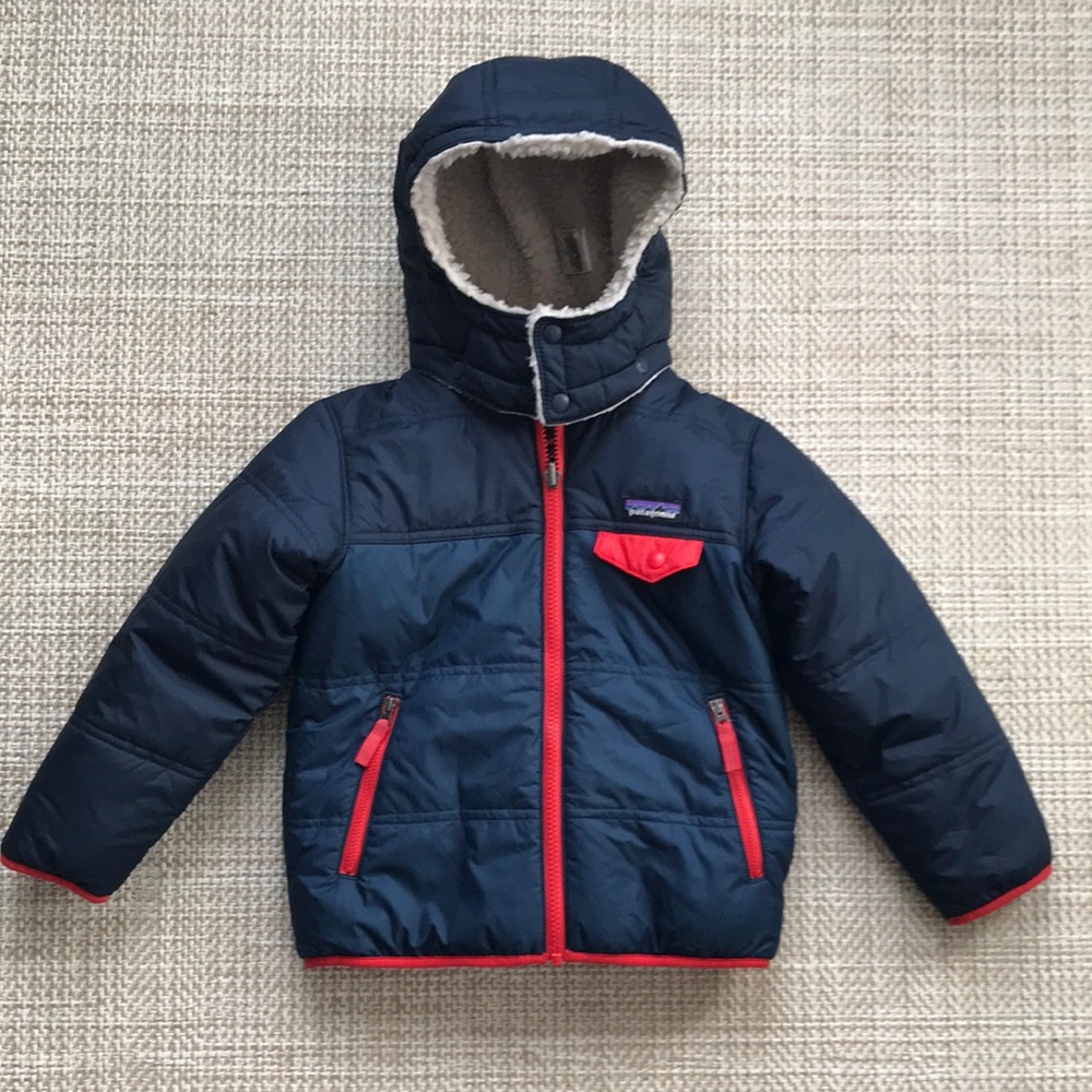 Patagonia Reversible Tribbles Jacket (size 5T)